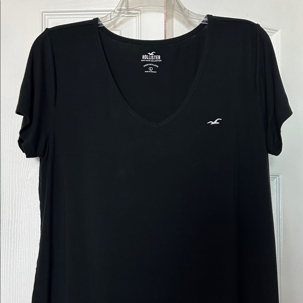 Hollister Black V-Neck Short Sleeve Tee with Logo